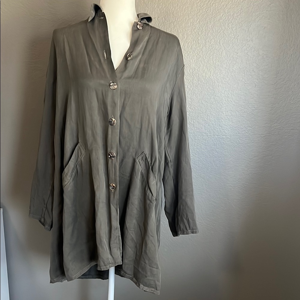 Women's Olive Button-Up Tunic